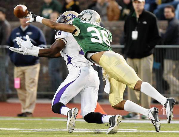 Pictured: DeAndre Houston-Carson (Rob Ostermaier, Daily Press )