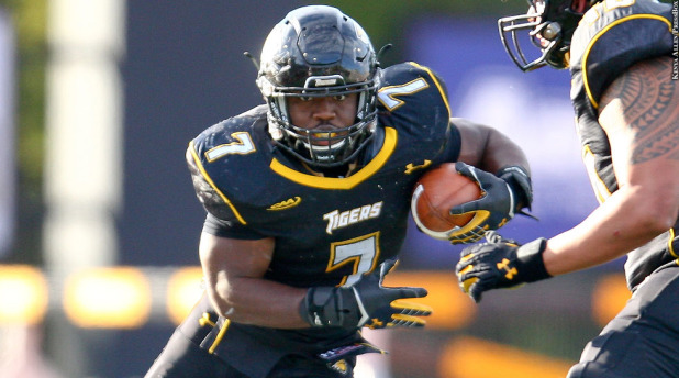 Towson running back Darius Victor is one of the best in the CAA. [photo: pressboxonline.com]
