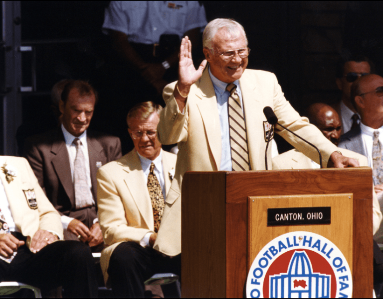The final speech of an incredible career. [photo: nfl.com]