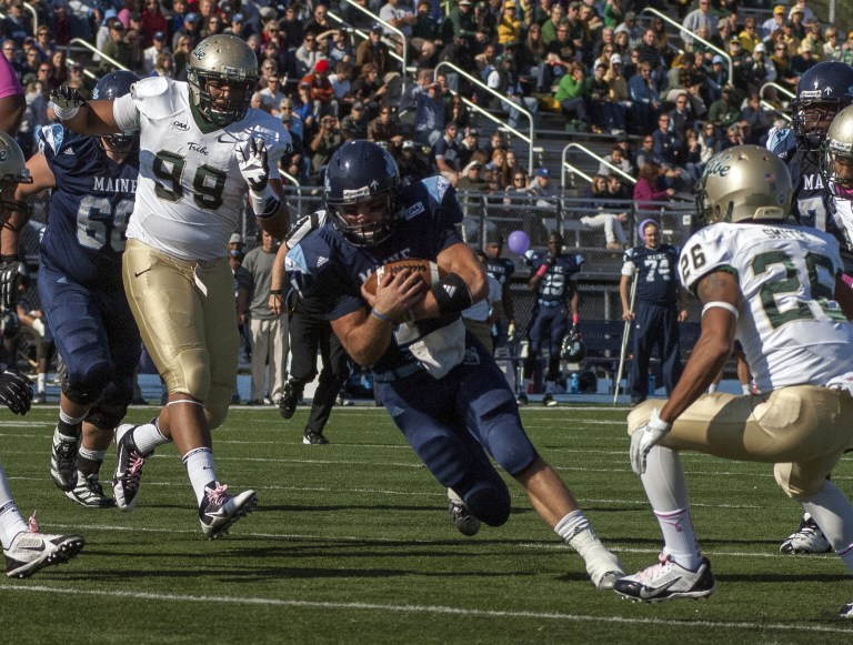 Maine rolled over W&M when the two teams last met in 2013, 30-24. [photo: The Portland Press Herald / Maine Sunday Telegram]